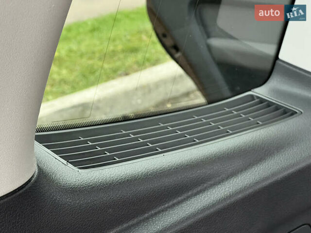 Коричневый Фольксваген Туран, объемом двигателя 2 л и пробегом 171 тыс. км за 14799 $, фото 58 на Automoto.ua