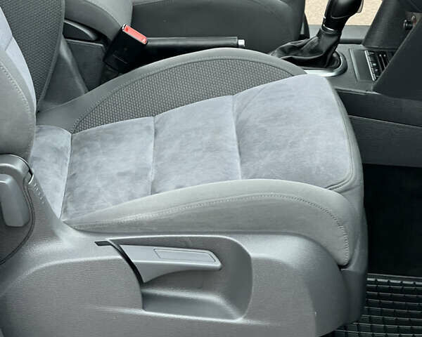 Коричневый Фольксваген Туран, объемом двигателя 2 л и пробегом 171 тыс. км за 14799 $, фото 35 на Automoto.ua