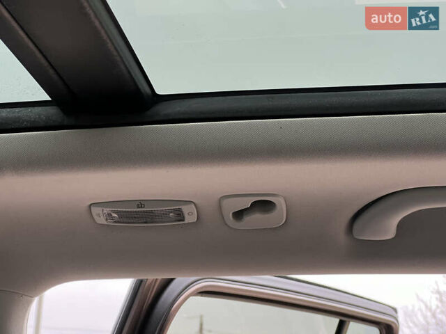 Коричневый Фольксваген Туран, объемом двигателя 2 л и пробегом 171 тыс. км за 14799 $, фото 52 на Automoto.ua