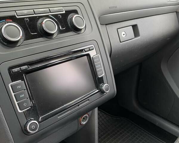 Коричневый Фольксваген Туран, объемом двигателя 1.6 л и пробегом 182 тыс. км за 15000 $, фото 10 на Automoto.ua