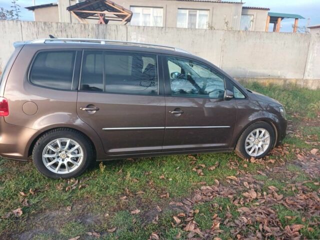 Коричневый Фольксваген Туран, объемом двигателя 1.4 л и пробегом 219 тыс. км за 9950 $, фото 19 на Automoto.ua