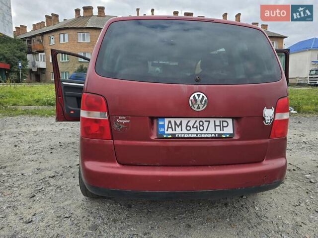 Червоний Фольксваген Туран, об'ємом двигуна 1.97 л та пробігом 387 тис. км за 4900 $, фото 11 на Automoto.ua