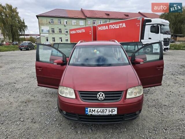 Червоний Фольксваген Туран, об'ємом двигуна 1.97 л та пробігом 387 тис. км за 4900 $, фото 12 на Automoto.ua