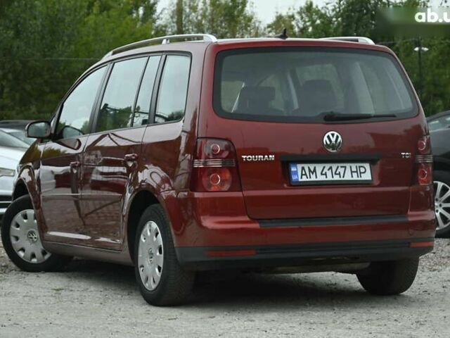 Красный Фольксваген Туран, объемом двигателя 1.4 л и пробегом 193 тыс. км за 6500 $, фото 7 на Automoto.ua
