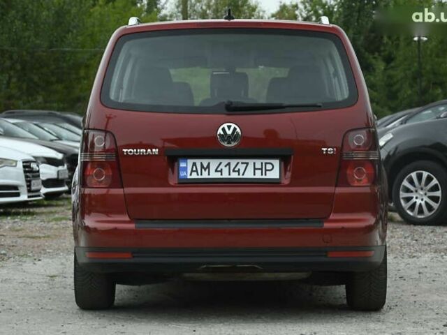 Красный Фольксваген Туран, объемом двигателя 1.4 л и пробегом 193 тыс. км за 6500 $, фото 8 на Automoto.ua