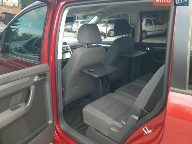 Красный Фольксваген Туран, объемом двигателя 1.4 л и пробегом 254 тыс. км за 6999 $, фото 27 на Automoto.ua