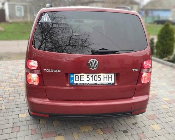 Червоний Фольксваген Туран, об'ємом двигуна 1.9 л та пробігом 315 тис. км за 6900 $, фото 8 на Automoto.ua