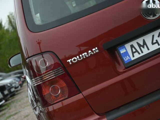 Красный Фольксваген Туран, объемом двигателя 1.4 л и пробегом 193 тыс. км за 6500 $, фото 9 на Automoto.ua