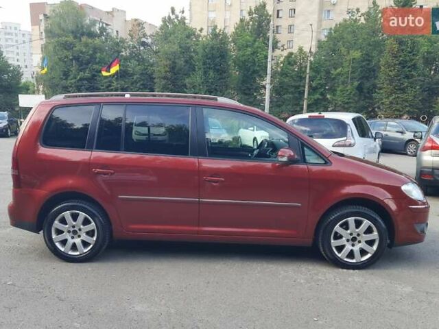 Красный Фольксваген Туран, объемом двигателя 1.4 л и пробегом 254 тыс. км за 6999 $, фото 10 на Automoto.ua