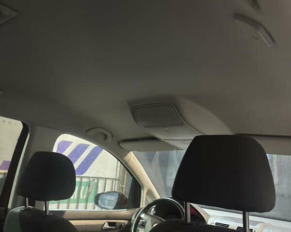 Червоний Фольксваген Туран, об'ємом двигуна 1.97 л та пробігом 273 тис. км за 8500 $, фото 21 на Automoto.ua