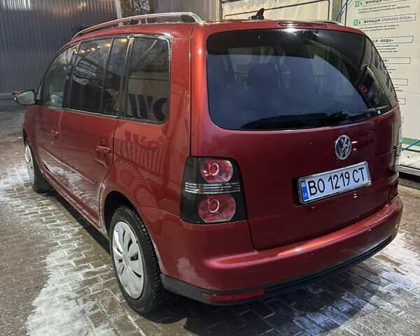Червоний Фольксваген Туран, об'ємом двигуна 1.97 л та пробігом 273 тис. км за 8500 $, фото 8 на Automoto.ua