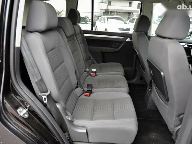 Фольксваген Туран, об'ємом двигуна 1.4 л та пробігом 211 тис. км за 8000 $, фото 9 на Automoto.ua