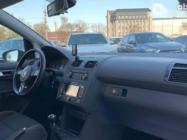 Фольксваген Туран, об'ємом двигуна 1.6 л та пробігом 279 тис. км за 10100 $, фото 16 на Automoto.ua