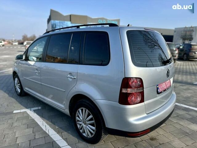 Фольксваген Туран, объемом двигателя 1.6 л и пробегом 257 тыс. км за 7500 $, фото 12 на Automoto.ua