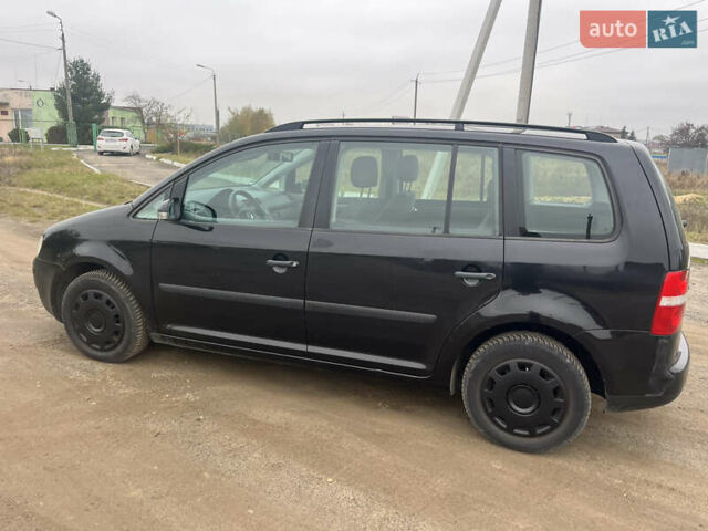 Фольксваген Туран, объемом двигателя 1.6 л и пробегом 213 тыс. км за 5400 $, фото 14 на Automoto.ua