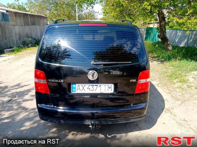 Фольксваген Туран, об'ємом двигуна 1.6 л та пробігом 216 тис. км за 5200 $, фото 2 на Automoto.ua