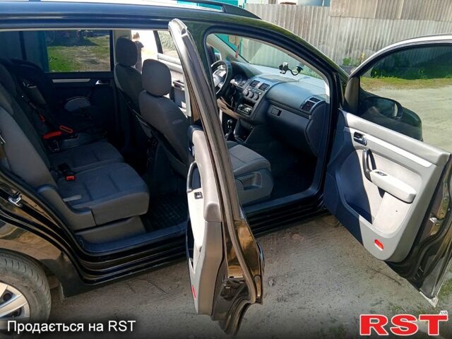 Фольксваген Туран, об'ємом двигуна 1.6 л та пробігом 216 тис. км за 5200 $, фото 6 на Automoto.ua