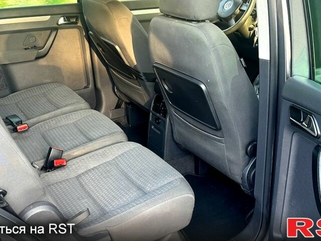 Фольксваген Туран, об'ємом двигуна 1.6 л та пробігом 220 тис. км за 5900 $, фото 6 на Automoto.ua