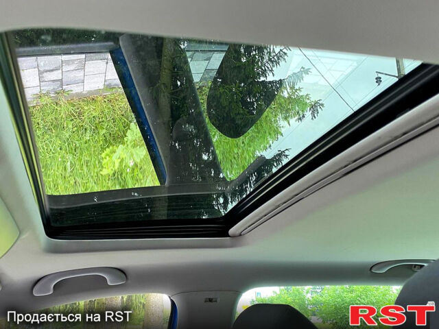 Фольксваген Туран, объемом двигателя 1.6 л и пробегом 204 тыс. км за 5800 $, фото 6 на Automoto.ua