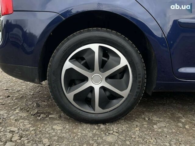 Фольксваген Туран, объемом двигателя 1.6 л и пробегом 233 тыс. км за 6500 $, фото 17 на Automoto.ua