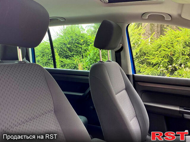 Фольксваген Туран, объемом двигателя 1.6 л и пробегом 204 тыс. км за 5800 $, фото 8 на Automoto.ua