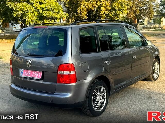 Фольксваген Туран, об'ємом двигуна 1.6 л та пробігом 220 тис. км за 5900 $, фото 4 на Automoto.ua