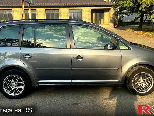 Фольксваген Туран, об'ємом двигуна 1.6 л та пробігом 220 тис. км за 5900 $, фото 5 на Automoto.ua