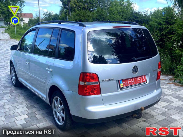 Фольксваген Туран, объемом двигателя 1.6 л и пробегом 202 тыс. км за 5800 $, фото 3 на Automoto.ua