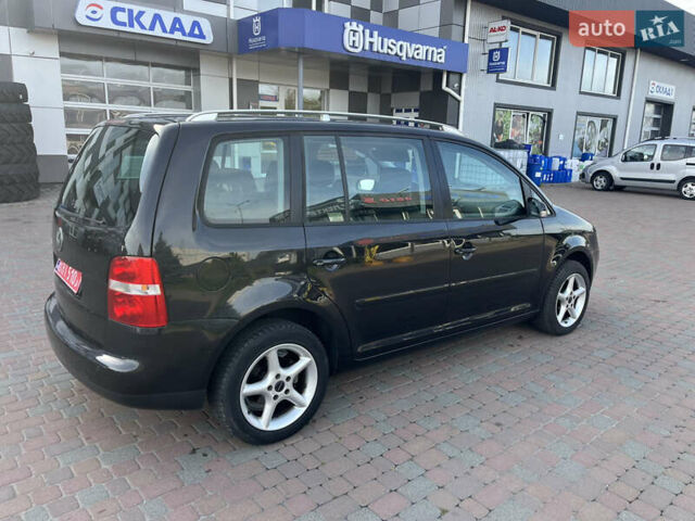 Фольксваген Туран, объемом двигателя 1.6 л и пробегом 213 тыс. км за 5500 $, фото 28 на Automoto.ua
