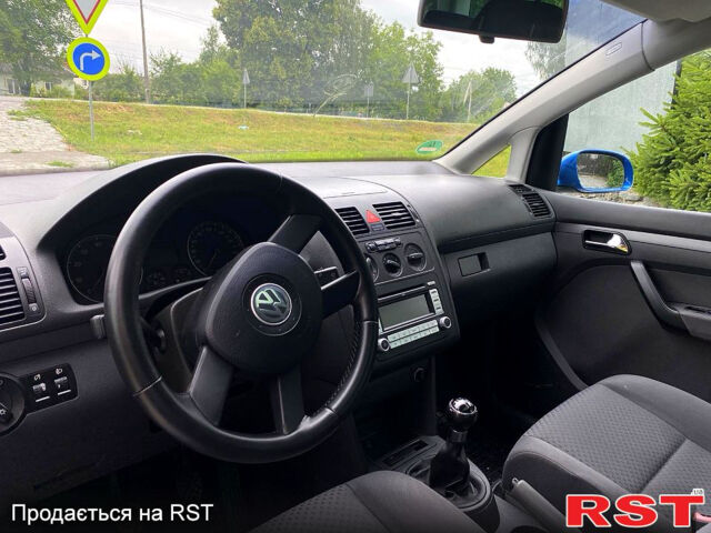 Фольксваген Туран, объемом двигателя 1.6 л и пробегом 204 тыс. км за 5800 $, фото 5 на Automoto.ua