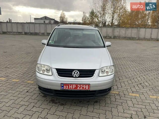 Фольксваген Туран 2005 в Сарнах на Automoto.ua Фольксваген Туран, объемом двигателя 1.6 л и пробегом 159 тыс. км за 5400 $, фото 3 на Automoto.ua
