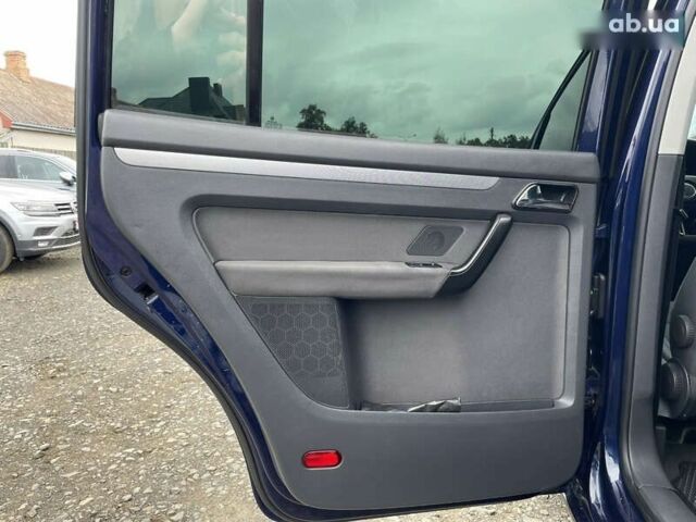 Фольксваген Туран, объемом двигателя 1.6 л и пробегом 233 тыс. км за 6500 $, фото 27 на Automoto.ua