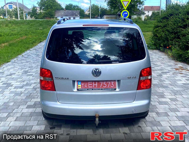 Фольксваген Туран, объемом двигателя 1.6 л и пробегом 202 тыс. км за 5800 $, фото 5 на Automoto.ua