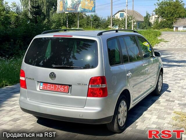 Фольксваген Туран, объемом двигателя 1.6 л и пробегом 212 тыс. км за 6000 $, фото 2 на Automoto.ua