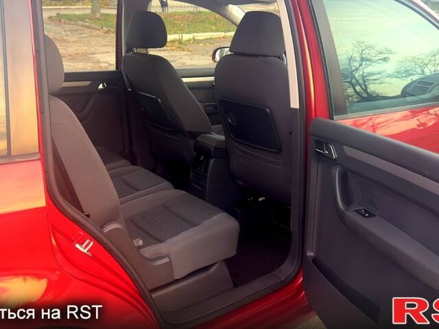 Фольксваген Туран, объемом двигателя 1.6 л и пробегом 165 тыс. км за 6400 $, фото 9 на Automoto.ua