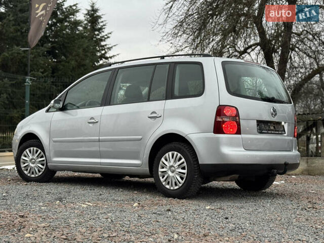 Фольксваген Туран, объемом двигателя 2 л и пробегом 217 тыс. км за 5450 $, фото 20 на Automoto.ua