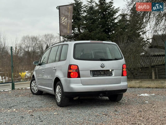 Фольксваген Туран, объемом двигателя 2 л и пробегом 217 тыс. км за 5450 $, фото 9 на Automoto.ua