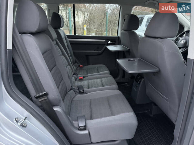 Фольксваген Туран, объемом двигателя 2 л и пробегом 217 тыс. км за 5450 $, фото 33 на Automoto.ua