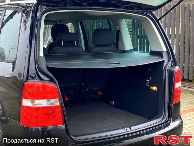 Фольксваген Туран, объемом двигателя 1.6 л и пробегом 220 тыс. км за 6100 $, фото 7 на Automoto.ua