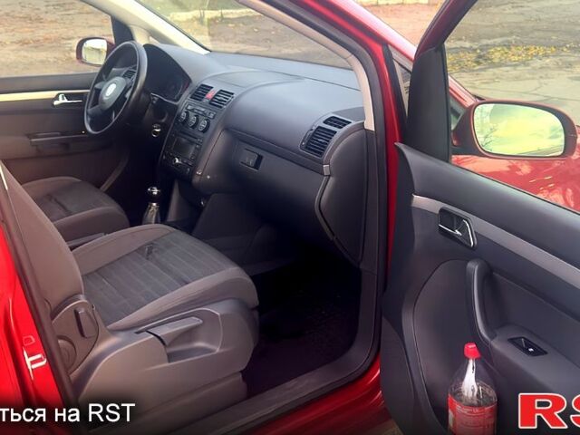 Фольксваген Туран, объемом двигателя 1.6 л и пробегом 165 тыс. км за 6400 $, фото 8 на Automoto.ua