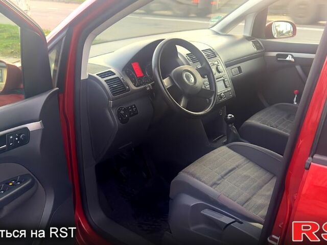 Фольксваген Туран, объемом двигателя 1.6 л и пробегом 165 тыс. км за 6400 $, фото 11 на Automoto.ua