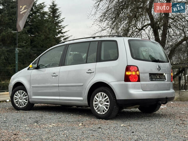 Фольксваген Туран, объемом двигателя 2 л и пробегом 217 тыс. км за 5450 $, фото 11 на Automoto.ua