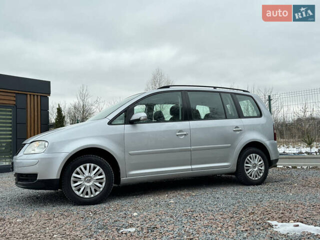 Фольксваген Туран, объемом двигателя 2 л и пробегом 217 тыс. км за 5450 $, фото 3 на Automoto.ua
