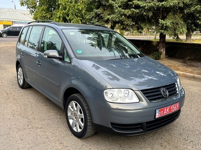 Фольксваген Туран, об'ємом двигуна 1.6 л та пробігом 192 тис. км за 6400 $, фото 1 на Automoto.ua