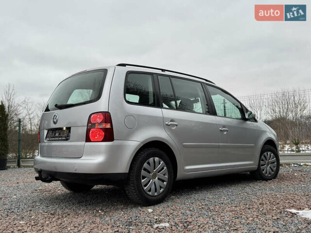 Фольксваген Туран, объемом двигателя 2 л и пробегом 217 тыс. км за 5450 $, фото 13 на Automoto.ua