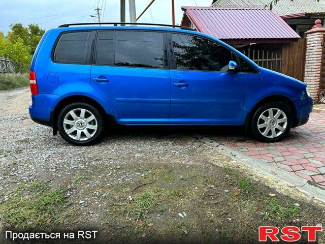 Фольксваген Туран, объемом двигателя 2 л и пробегом 216 тыс. км за 6000 $, фото 1 на Automoto.ua