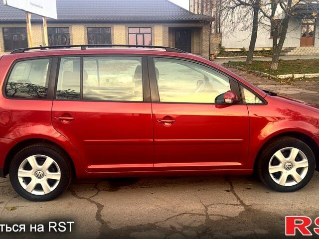 Фольксваген Туран, объемом двигателя 1.6 л и пробегом 165 тыс. км за 6400 $, фото 7 на Automoto.ua