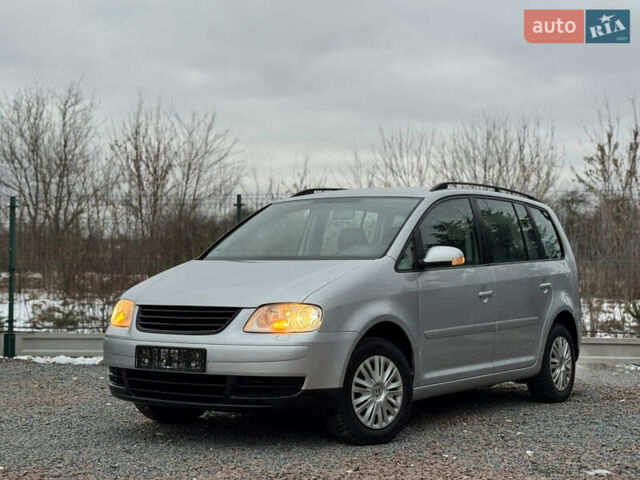 Фольксваген Туран, объемом двигателя 2 л и пробегом 217 тыс. км за 5450 $, фото 43 на Automoto.ua