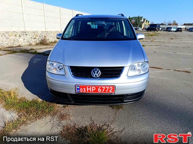 Фольксваген Туран, объемом двигателя 1.6 л и пробегом 243 тыс. км за 5999 $, фото 5 на Automoto.ua