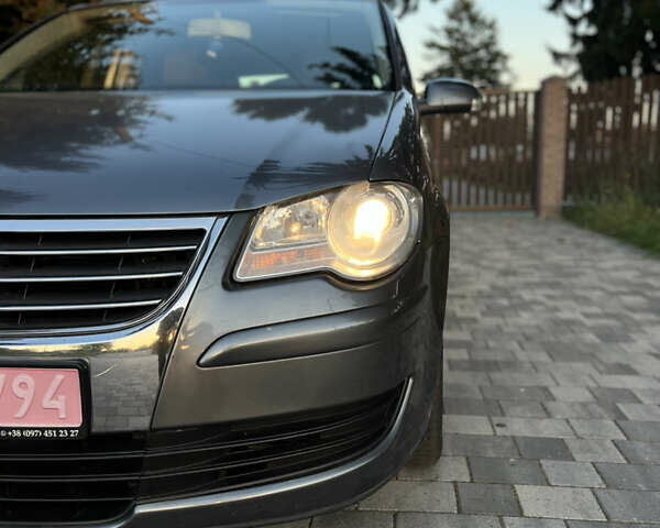 Фольксваген Туран, объемом двигателя 1.4 л и пробегом 140 тыс. км за 7600 $, фото 3 на Automoto.ua